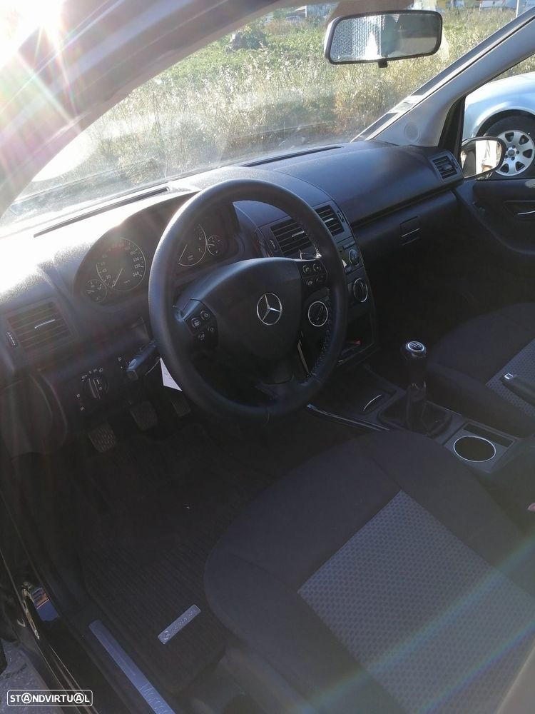 Mercedes-Benz A 150 Classic - 5
