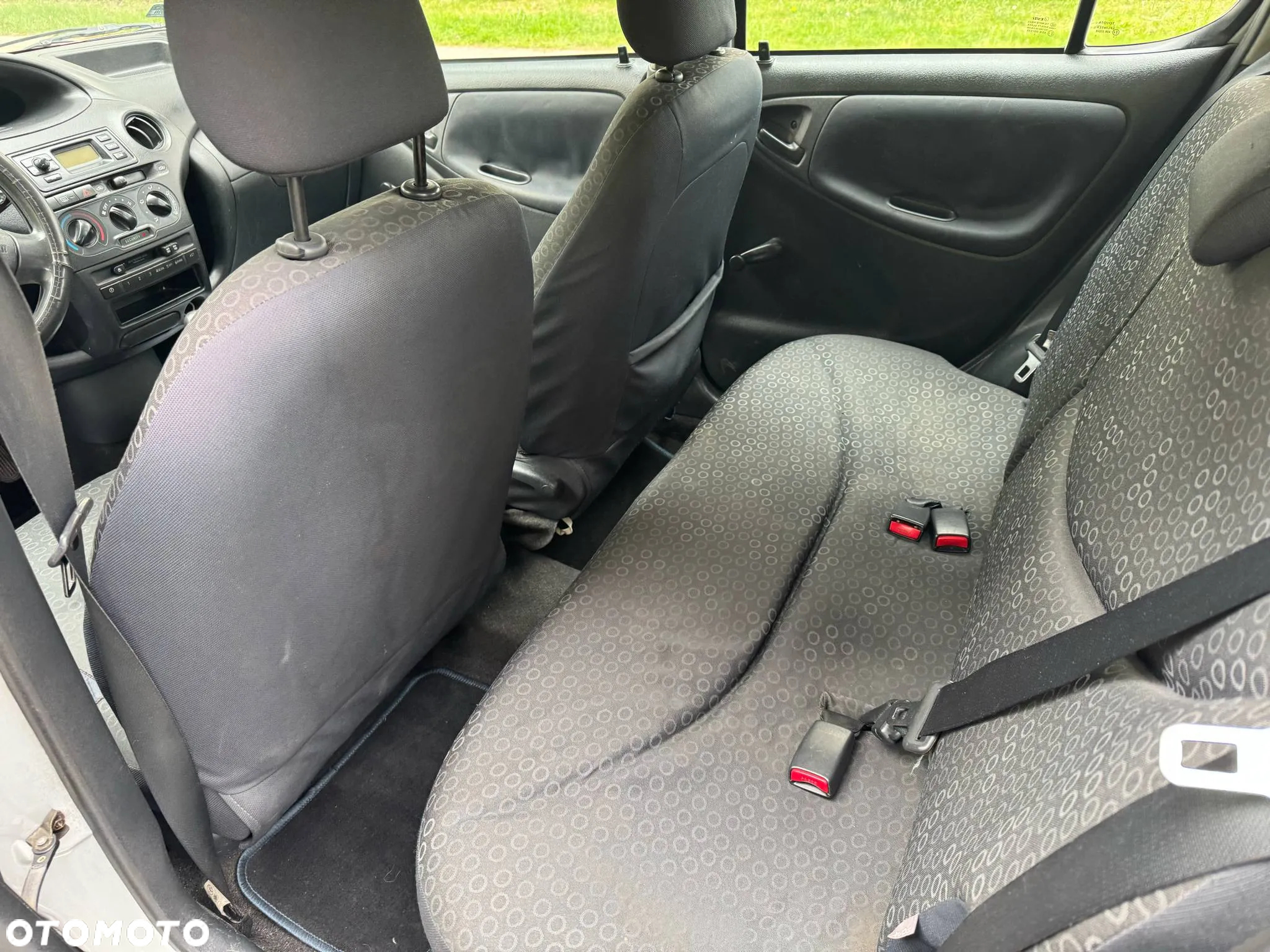 Toyota Yaris 1.0 Unlimited - 13