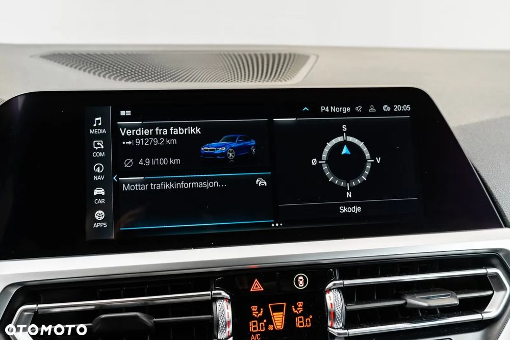 BMW Seria 3 330e Sport - 11