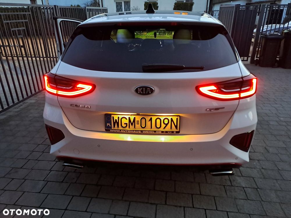 Kia Ceed 1.6 T-GDI DCT7 OPF GT - 9