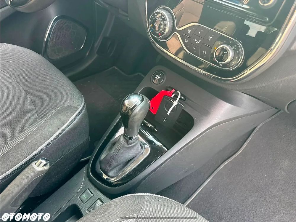 Renault Captur - 10
