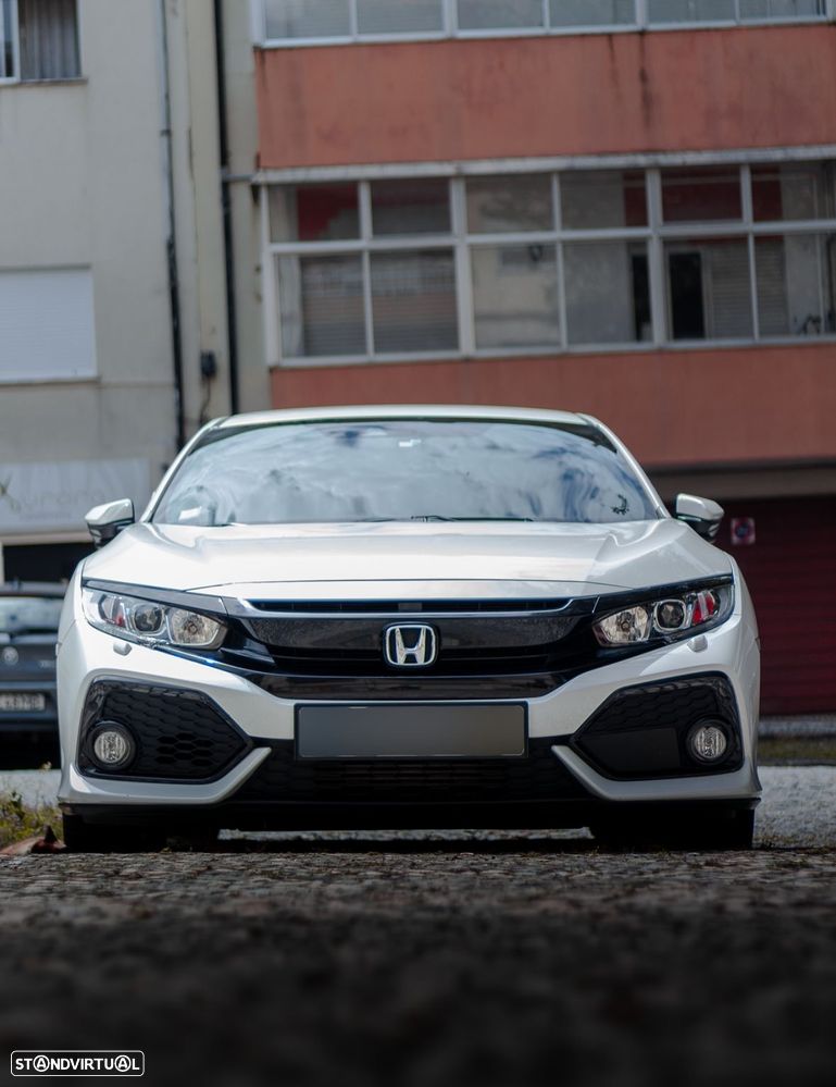 Honda Civic 1.0 i-VTEC Elegance Navi - 1