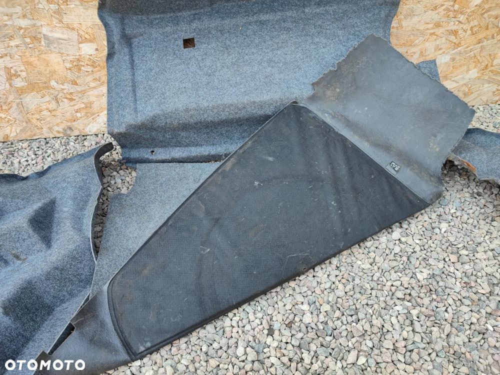 BMW E36 CABRIO ORYGINALNY KPL. WYGŁUSZENIE BAGAŻNIKA + PODŁOGA BAGAŻNIKA O NR. 8 119 103 / 8 229 144 / 8 132 639 OEM - 8
