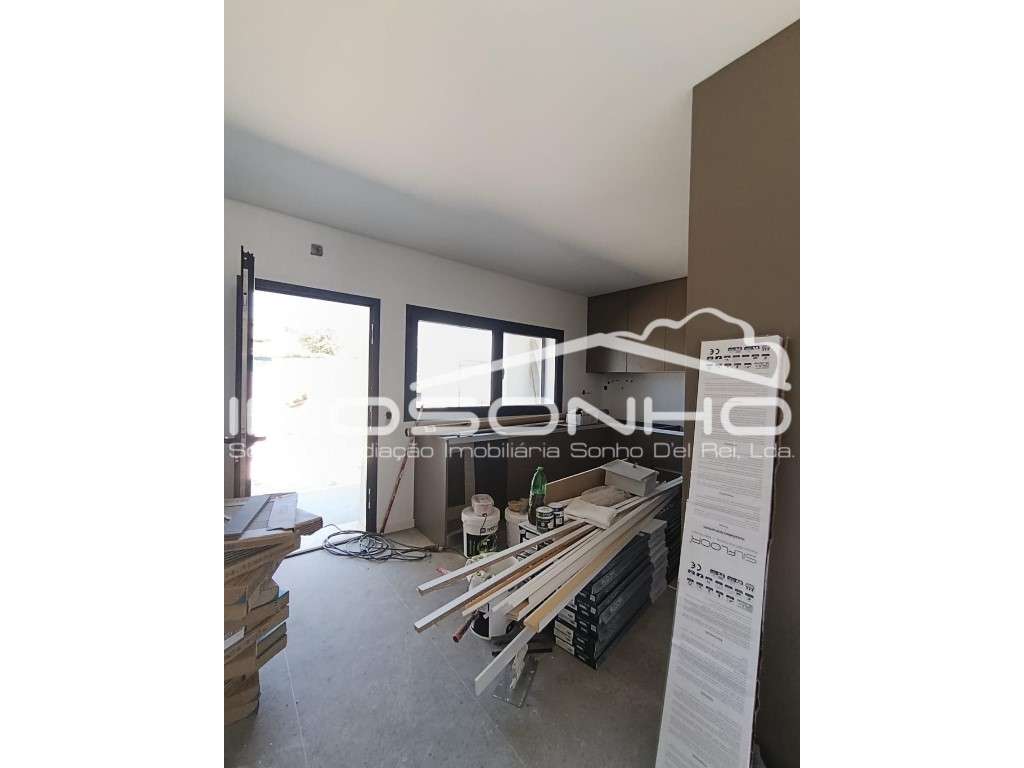 Moradia T3 Nova | Design Moderno | Eficiência A+ | Jardim, Garagem ... - Grande imagem: 4/20