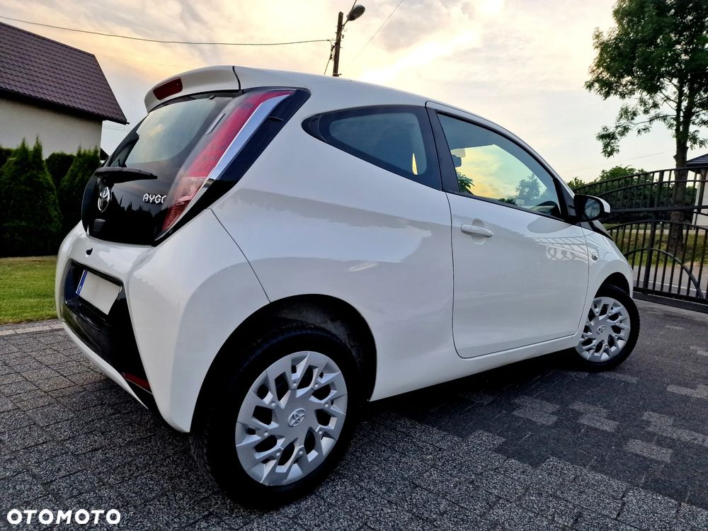 Toyota Aygo x-play - 7