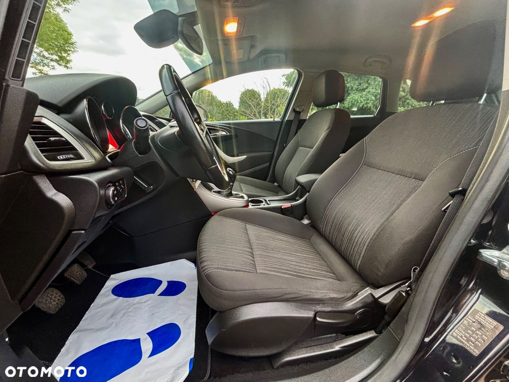 Opel Astra 1.4 Turbo - 21