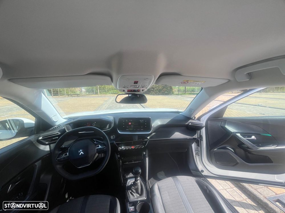 Peugeot 2008 - 30