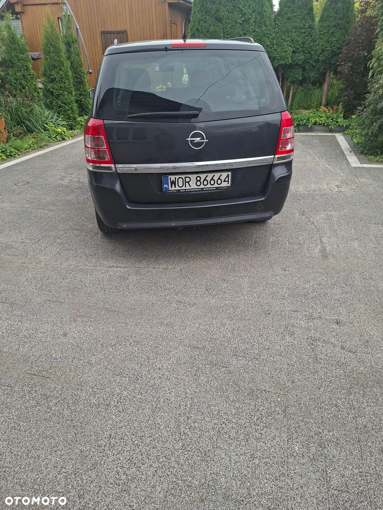 Opel Zafira 1.8 - 3