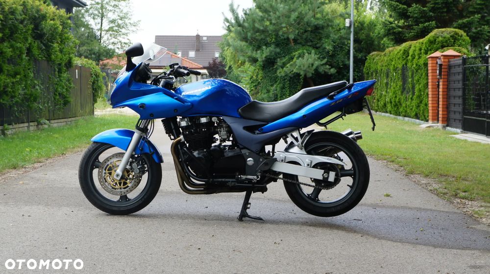 Kawasaki ZR - 1