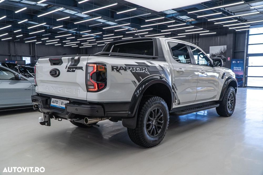 Ford Raptor - 8