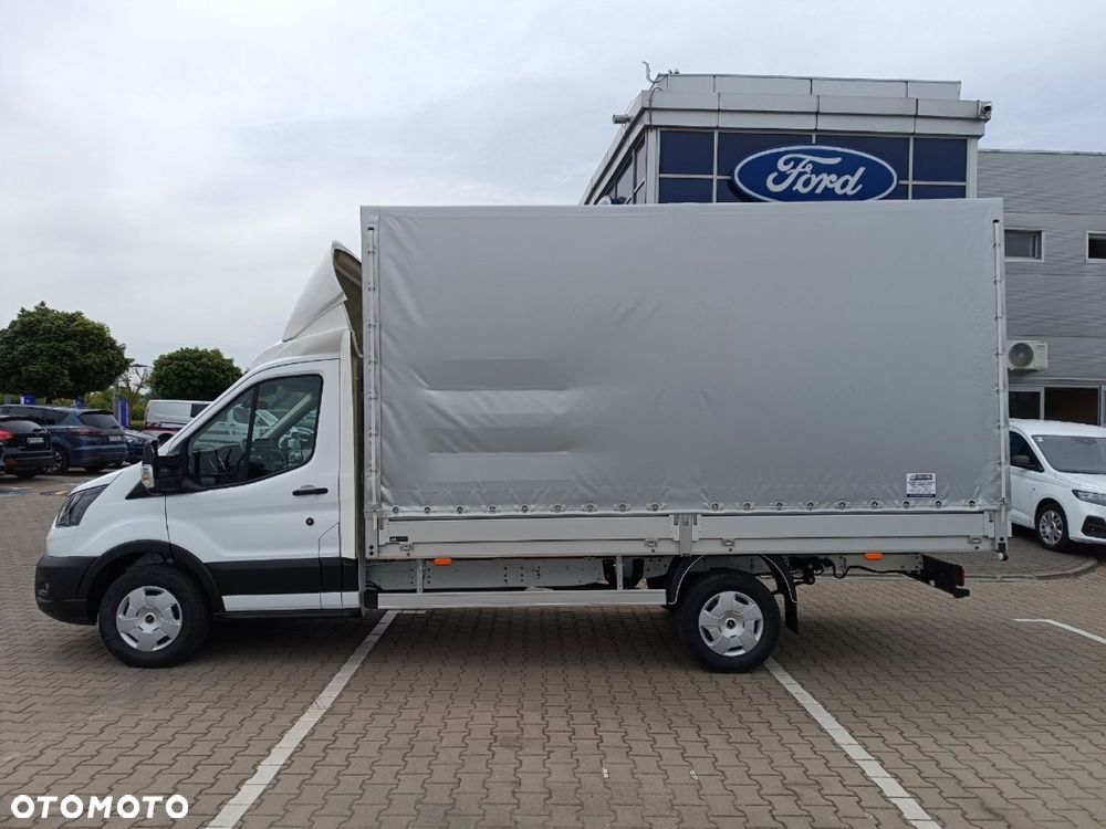Ford Transit - 9