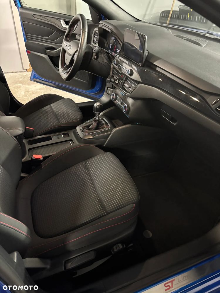 Ford Focus 1.0 EcoBoost ST-Line - 13