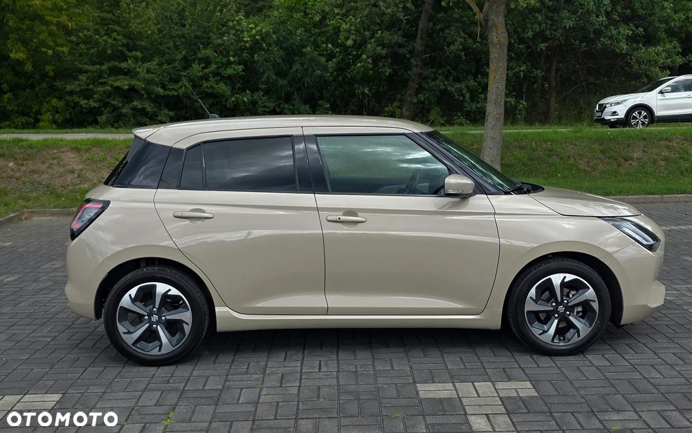 Suzuki Swift 1.2 Dualjet Hybrid CVT Comfort - 8