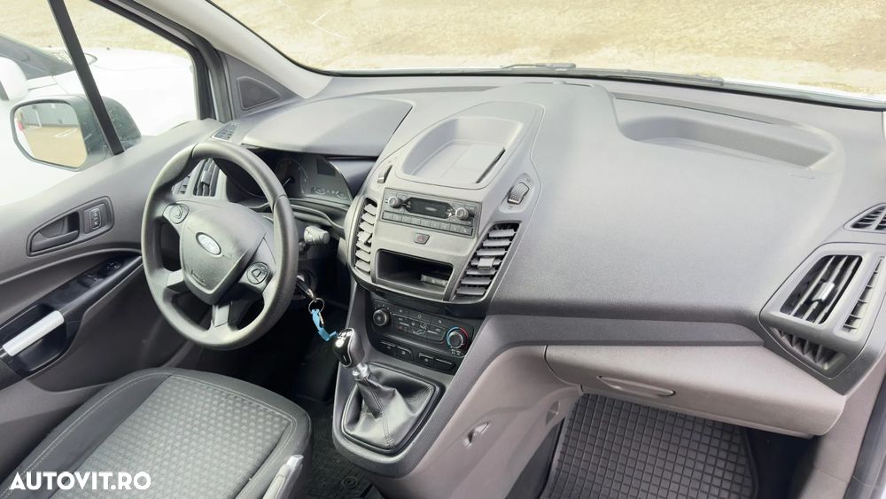 Ford Transit Connect - 10