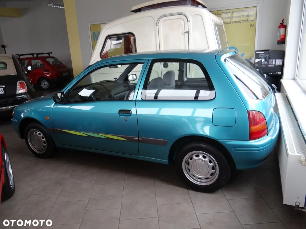 Toyota Starlet - 37