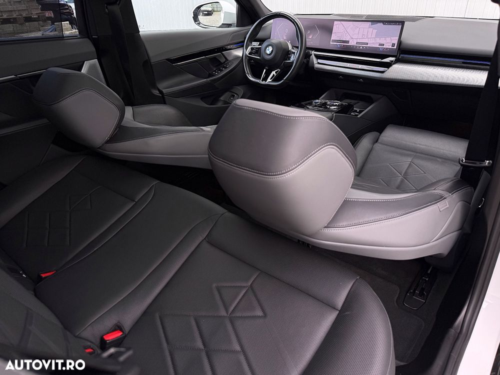 BMW Seria 5 520d xDrive AT MHEV - 26