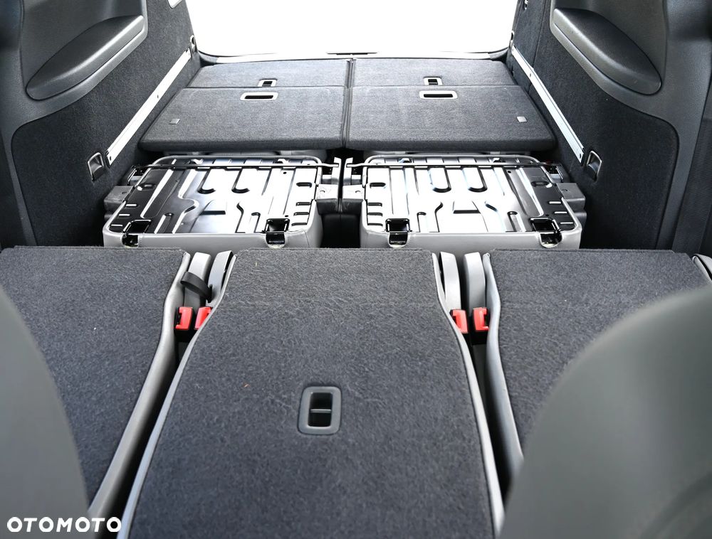Volkswagen Sharan - 35