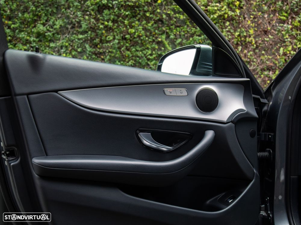 Mercedes-Benz E 300 de 9G-TRONIC Avantgarde - 35