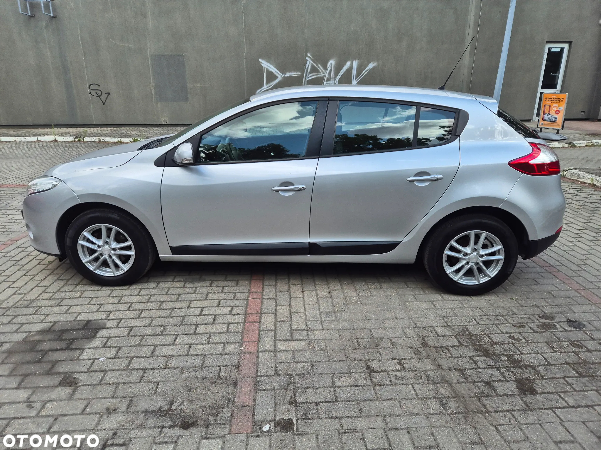 Renault Megane 1.6 16V 110 Expression - 8