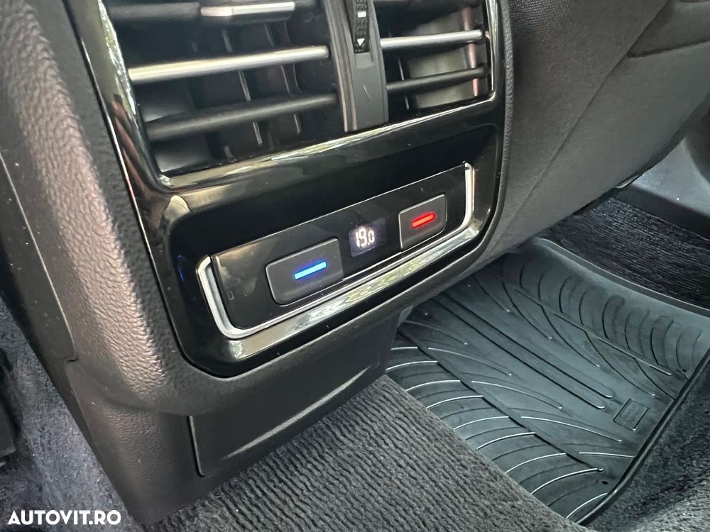 Volkswagen Passat 1.6 TDI (BlueMotion Technology) Comfortline - 21