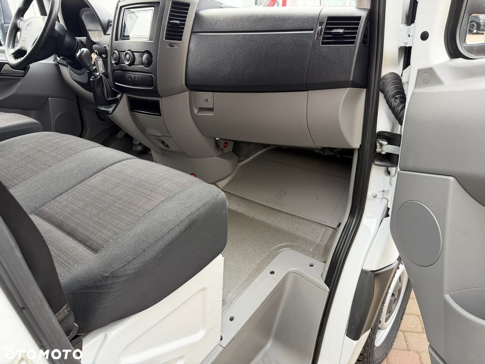 Mercedes-Benz Sprinter Doka Brygadówka - 21