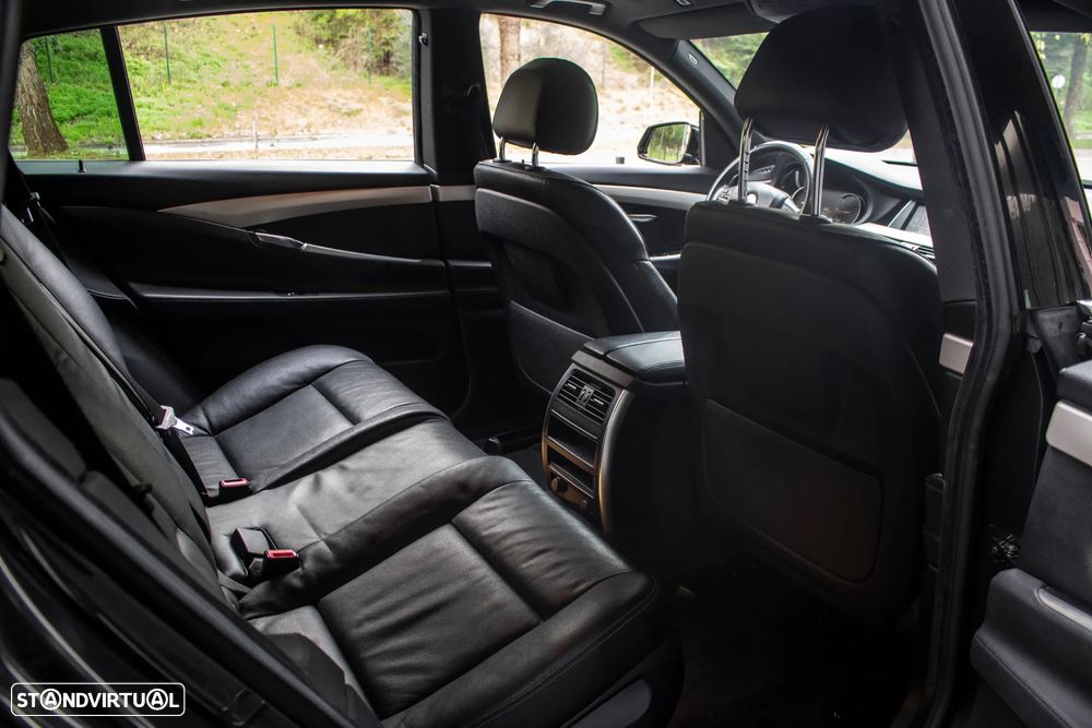 BMW 520 Gran Turismo d Line Luxury - 34