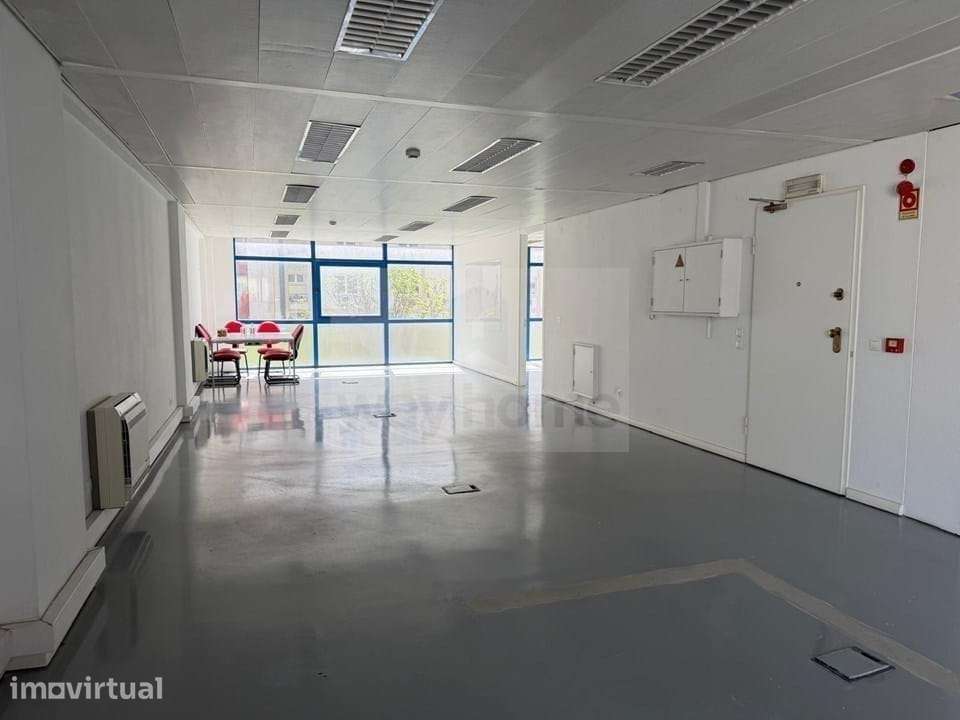 Arrendamento | Escritório | Remodelado | Av. António Serpa | Lisboa - Grande imagem: 5/21