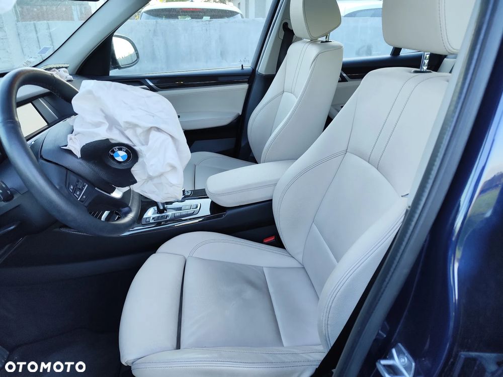 BMW X3 xDrive20d Advantage - 11