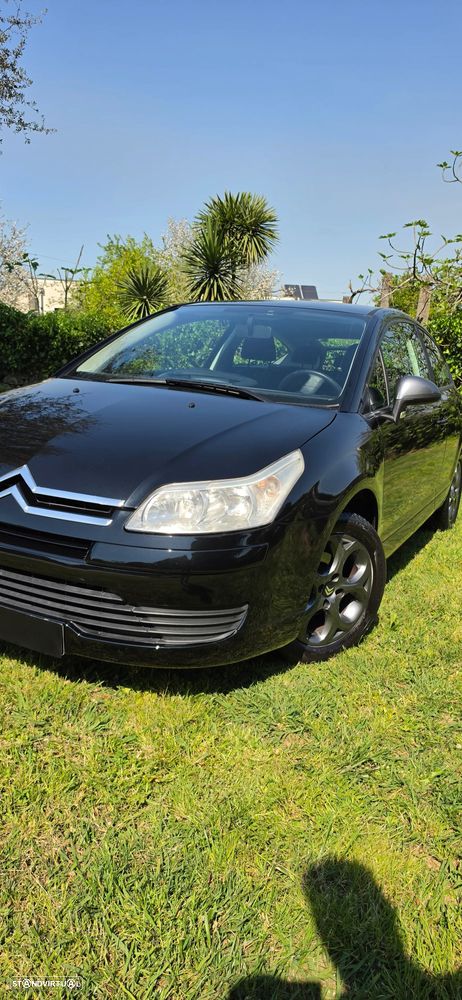Citroën C4 1.6 HDi 110 VTR Pack - 1