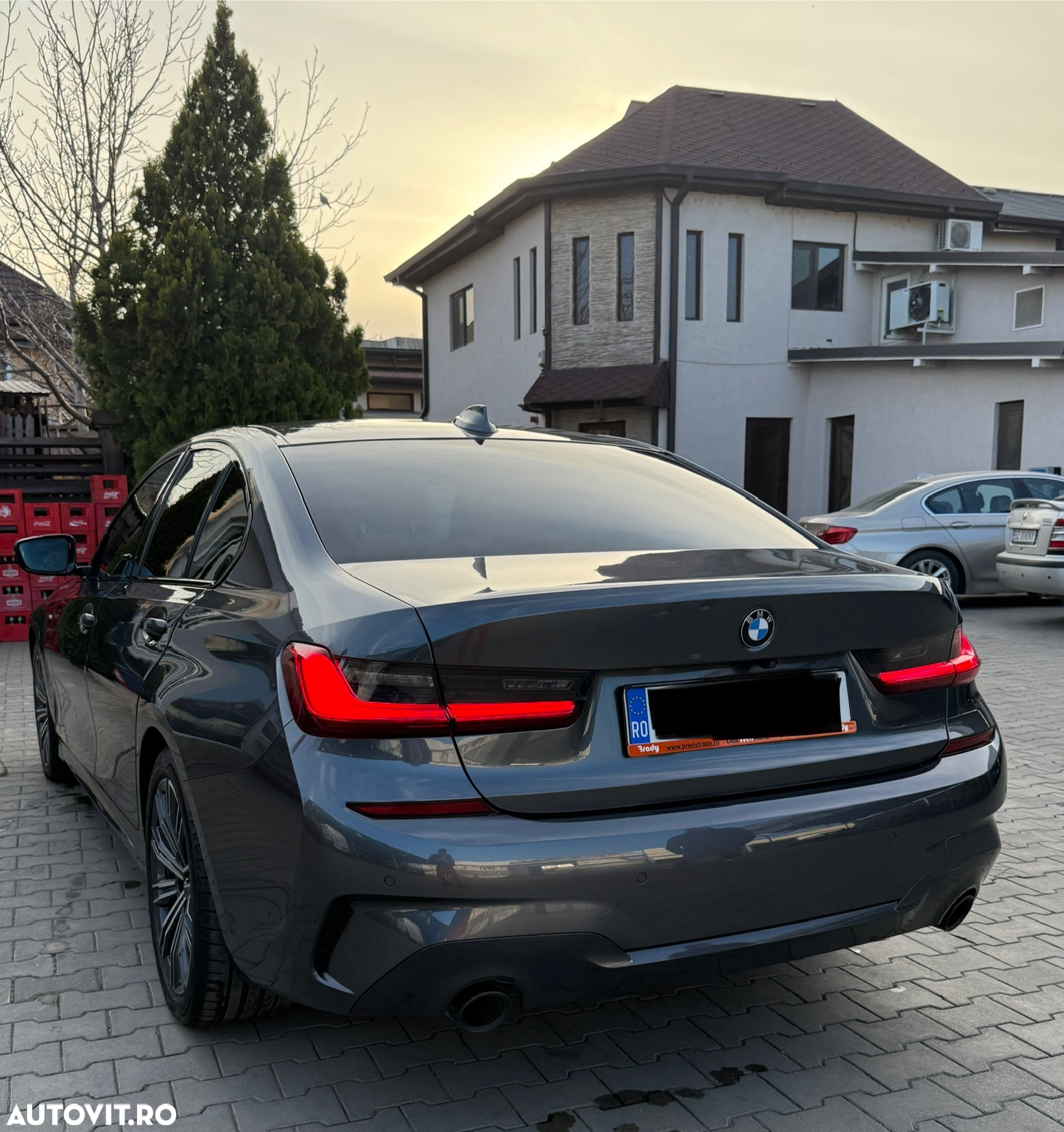 BMW Seria 3 320i GT xDrive AT - 13