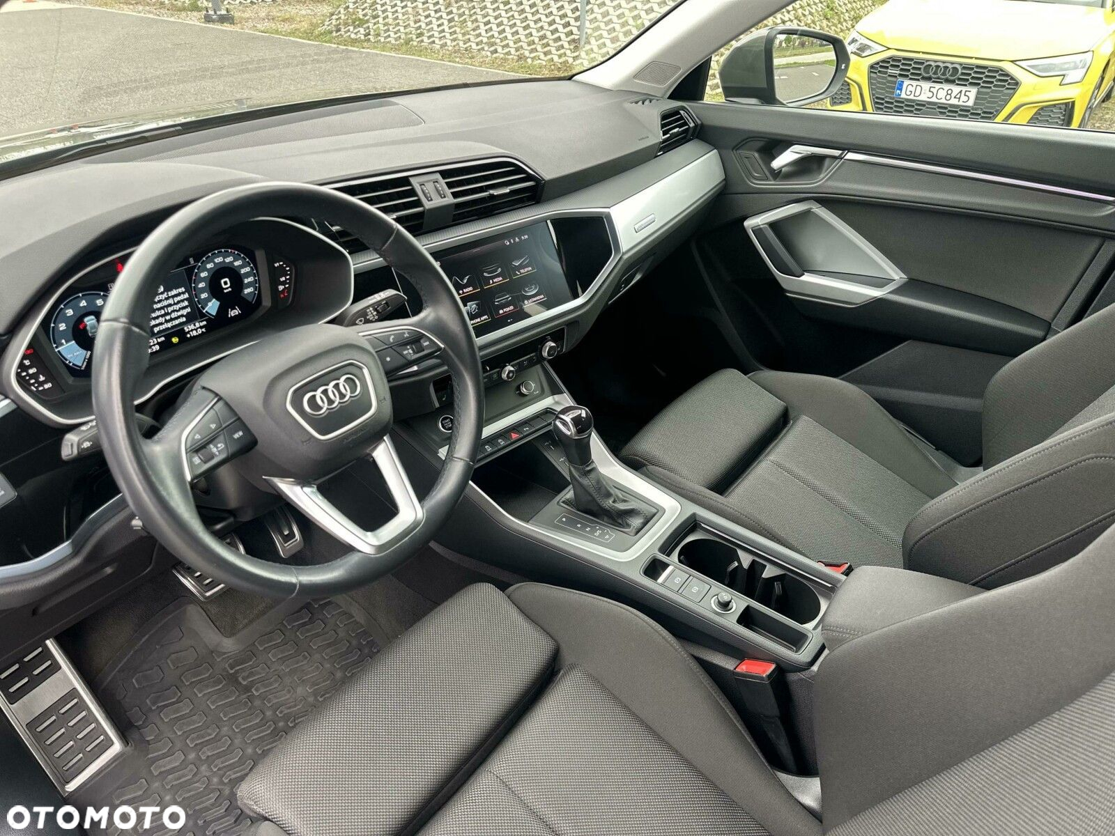 Audi Q3 - 11