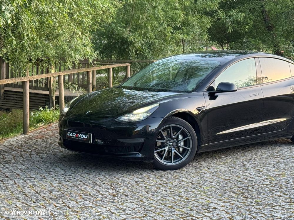 Tesla Model 3 Long-Range Dual Motor AWD - 2
