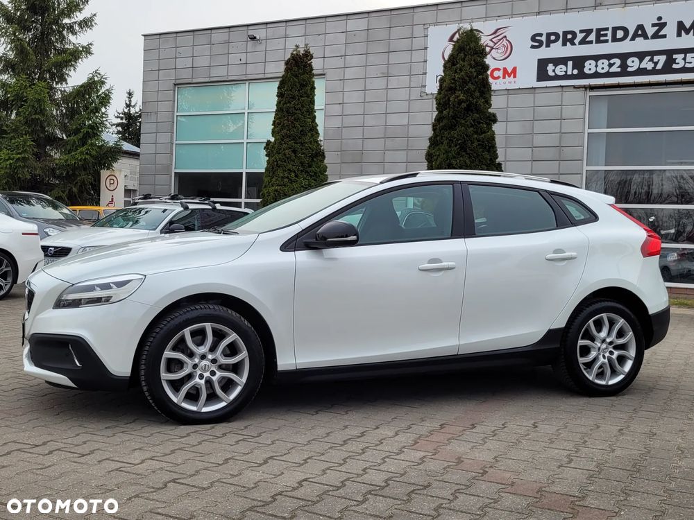 Volvo V40 Cross Country D2 Momentum - 24