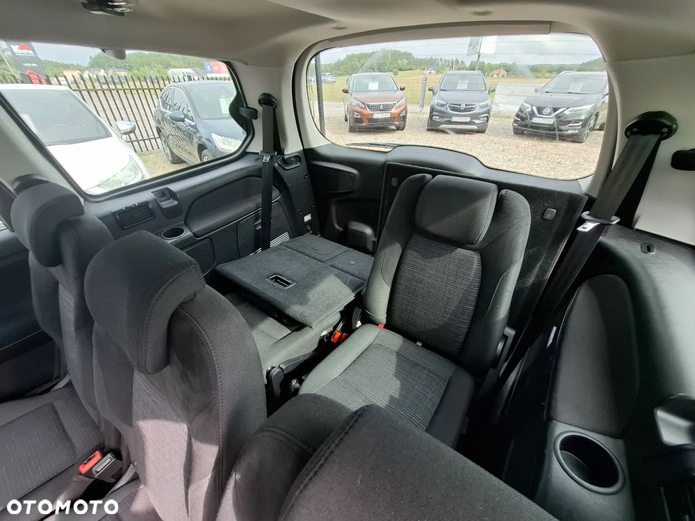 Ford Galaxy 2.0 TDCi Ghia - 16