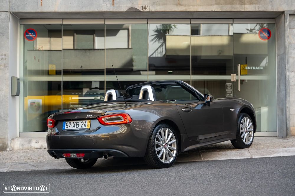 Fiat 124 Spider 1.4 T Multiair Lusso AT - 19