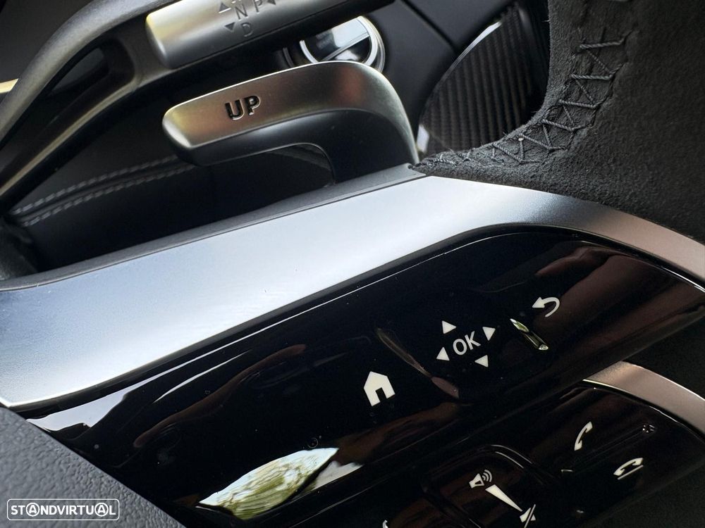 Mercedes-Benz AMG GT 63 4MATIC+ 2D Speedshift MCT 9G - 28