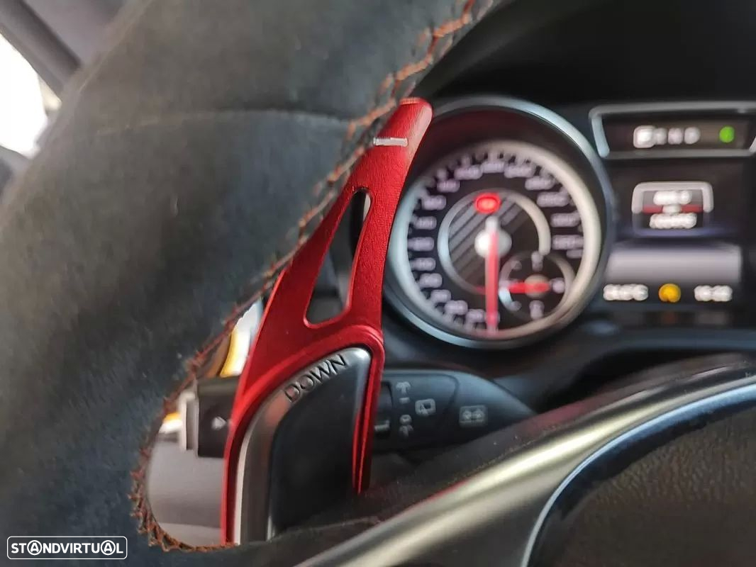 Mercedes-Benz CLA 45 AMG Shooting Brake 4-Matic - 34