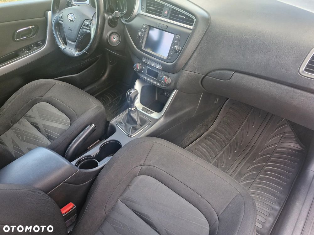 Kia Ceed 1.6 CRDi S - 18