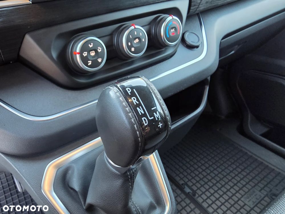 Renault Trafic - 20