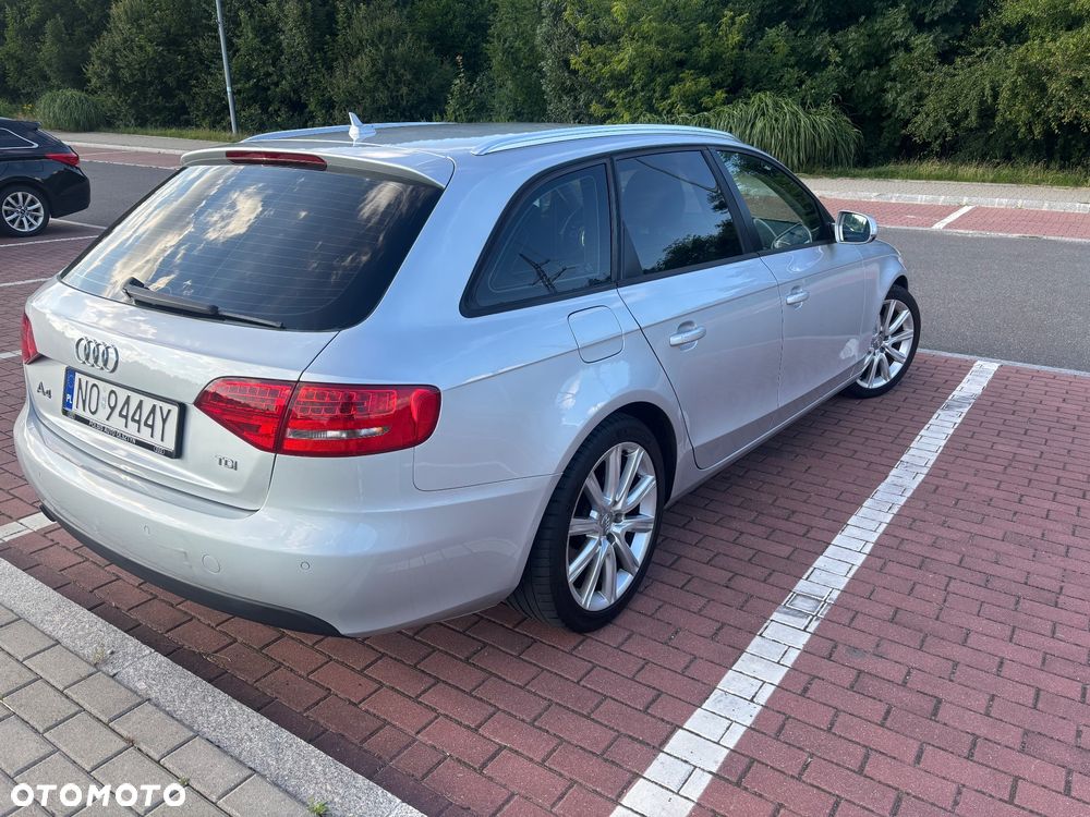 Audi A4 Avant 2.0 TDI - 6