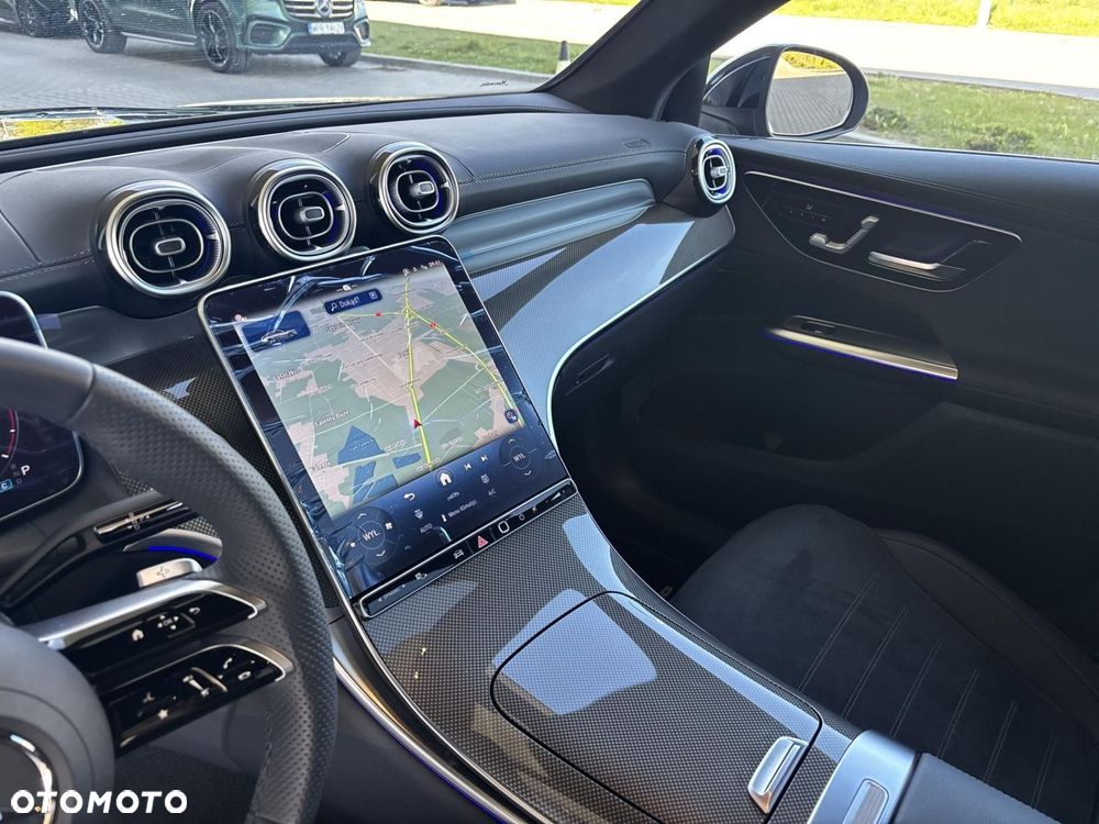 Mercedes-Benz GLC - 15
