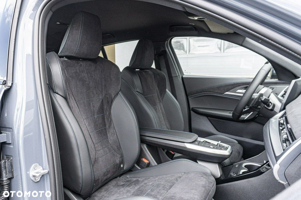 BMW X2 - 25