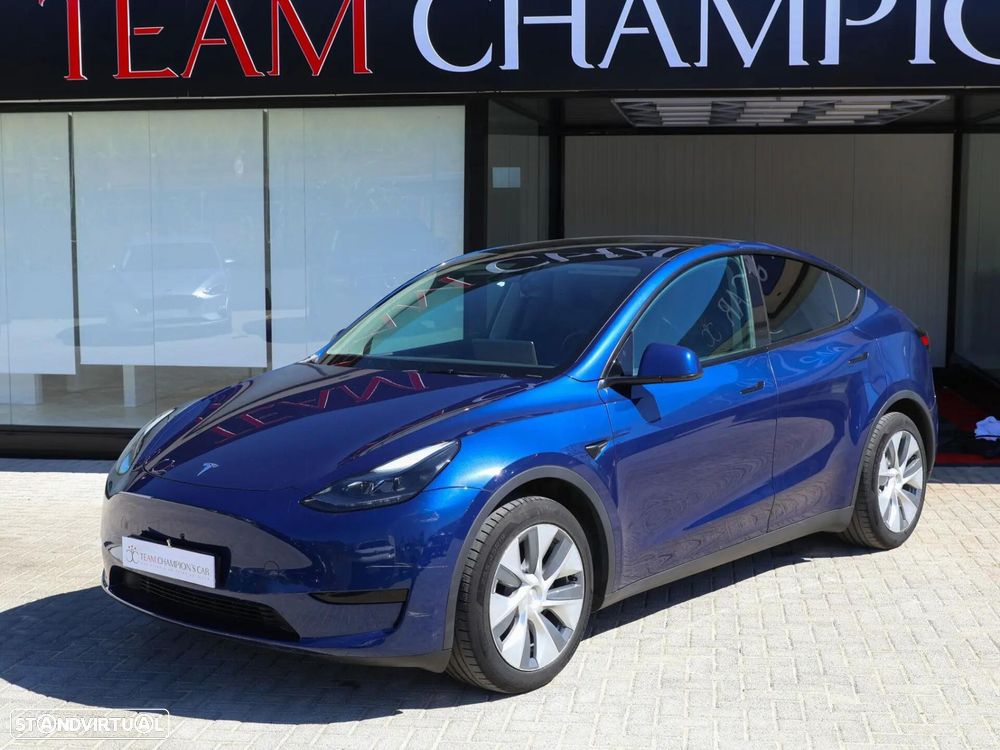 Tesla Model Y Standard RWD