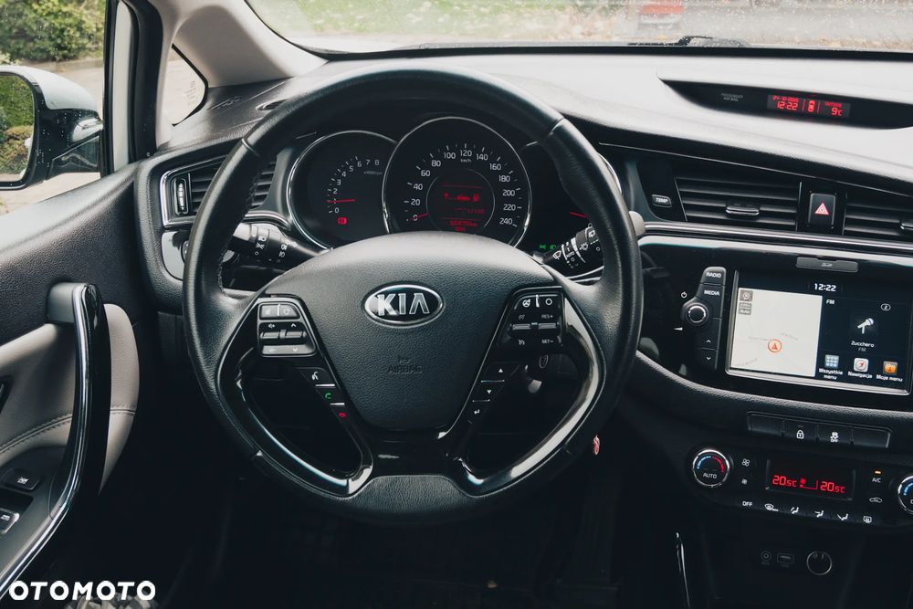 Kia Ceed - 20