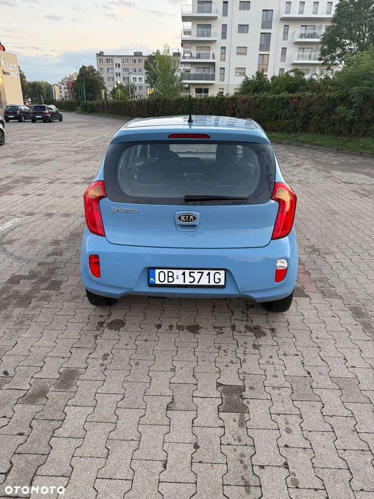 Kia Picanto 1.0 L - 4