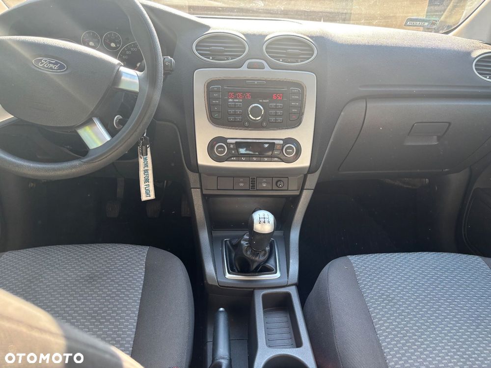 Ford Focus - 7