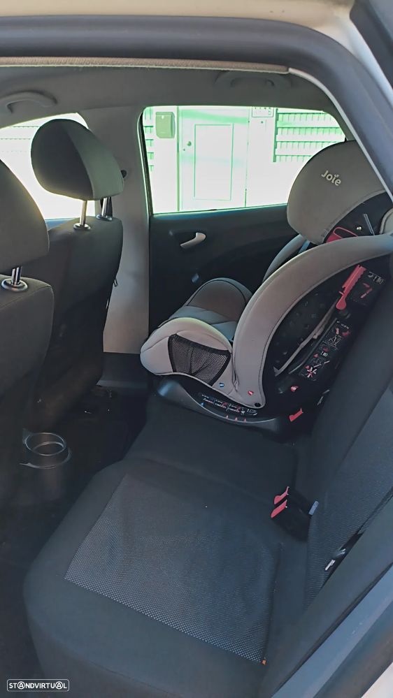 SEAT Ibiza 1.6 TDI 25 Anos DPF - 8