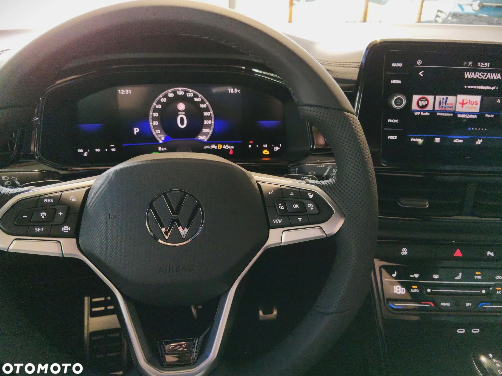 Volkswagen T-Roc 1.5 TSI R-Line DSG - 13