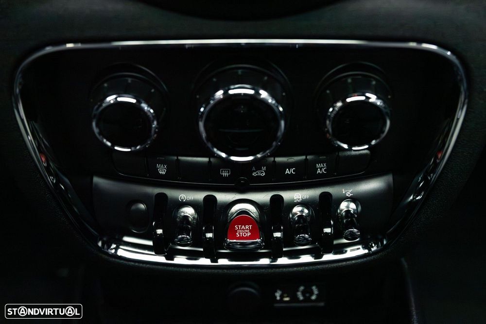 MINI Clubman One D - 38