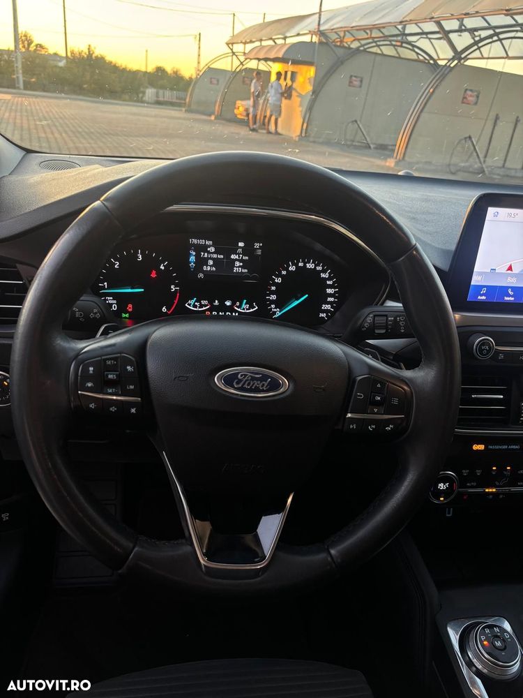 Ford Focus 1.5 EcoBlue Connected - 10